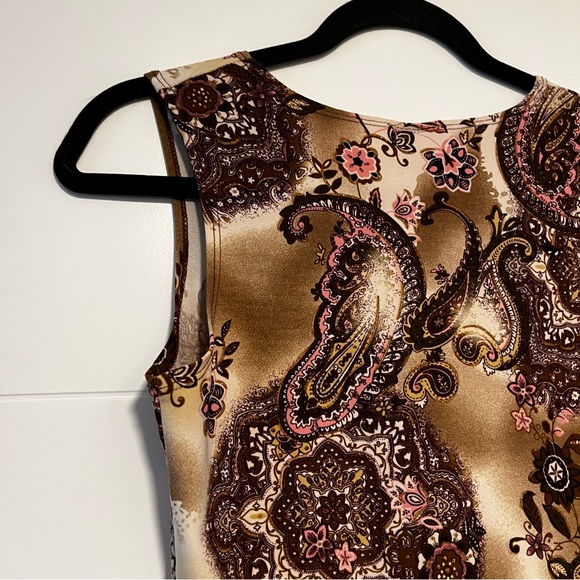 Suzy Shier | Y2K Tank Top - Picture 8 of 14